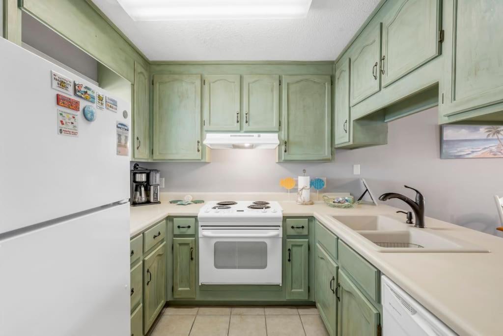 New! Steps To White Sand Beaches! Pool & Grill! 2Br 2Ba Panama City Beach Exteriér fotografie