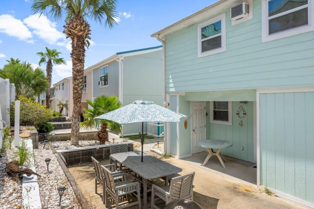 New! Steps To White Sand Beaches! Pool & Grill! 2Br 2Ba Panama City Beach Exteriér fotografie